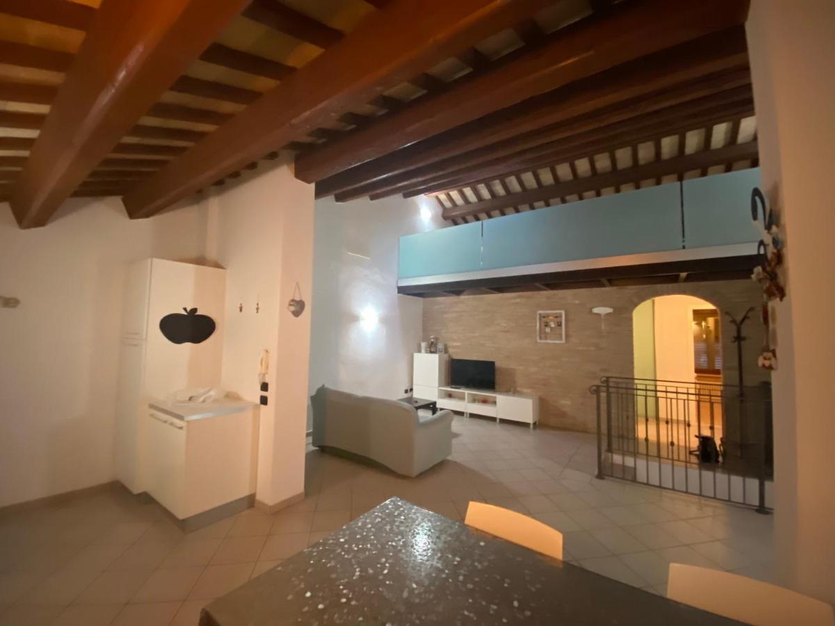 Casa di Adele Leilighet Chiaravalle Marche Eksteriør bilde